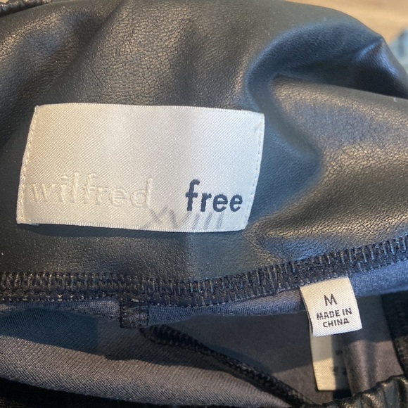 Wilfred Free Daria Faux Leather Leggings - Picture 5 of 11